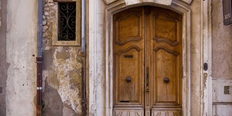 生鲜配送如何保证食材新鲜度与安全？揭秘从源头到餐桌的保鲜科技